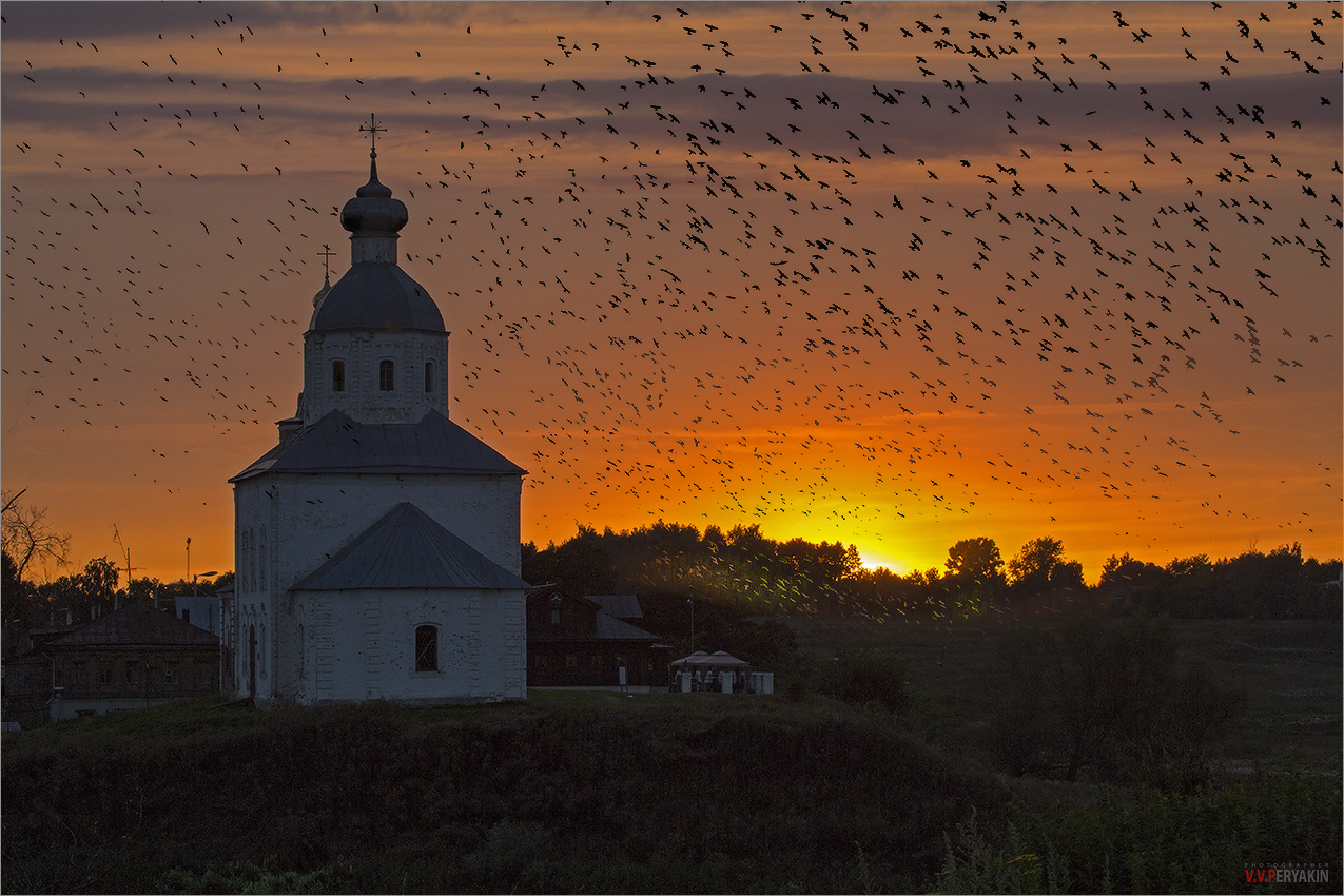 Classic Russian landscape – sunset, church, birds · Russia Travel Blog