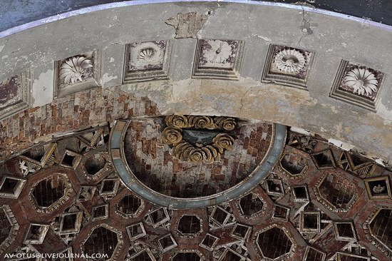 Abandoned church, Pyatino village, Russia, photo 11