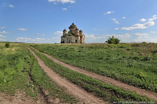 Abandoned church, Pyatino village, Russia, photo 17