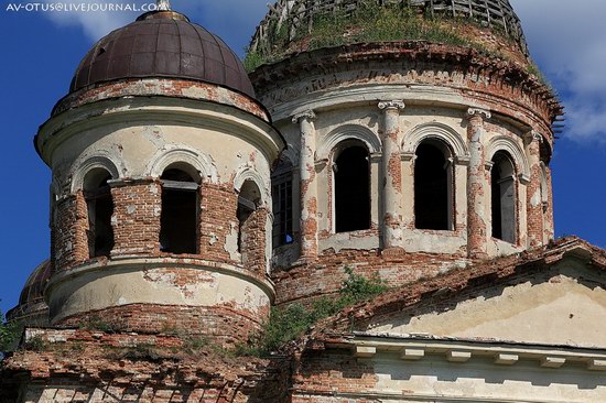 Abandoned church, Pyatino village, Russia, photo 6