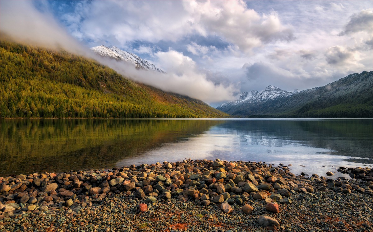 Amazing natural beauty of the Altai Mountains · Russia Travel Blog