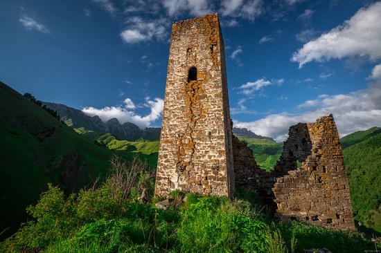 Majestic landscapes of the mountain Ingushetia, Russia, photo 13