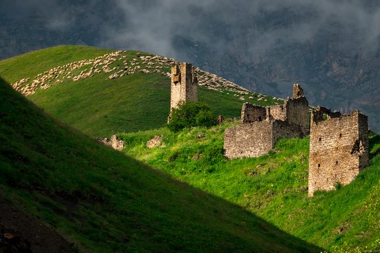 Majestic landscapes of the mountain Ingushetia, Russia, photo 17