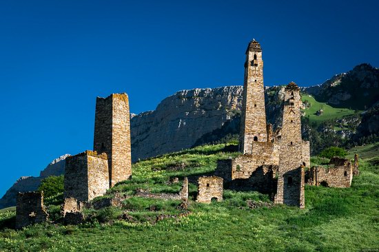 Majestic landscapes of the mountain Ingushetia, Russia, photo 2