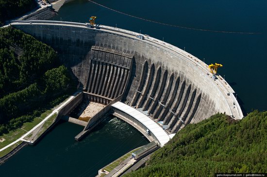 Sayano-Shushenskaya hydropower station, Russia, photo 6