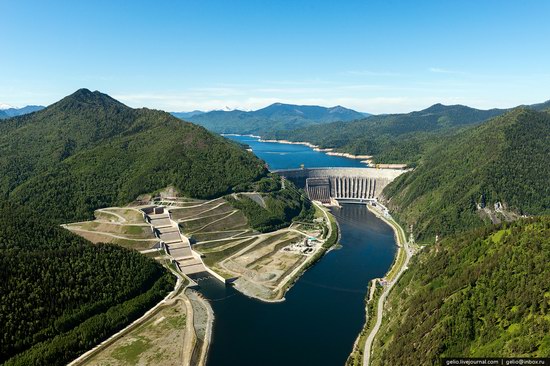 Sayano-Shushenskaya hydropower station, Russia, photo 7