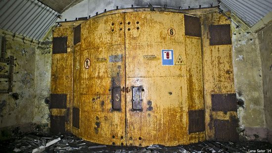 Abandoned storage of nuclear warheads, Russia, photo 19