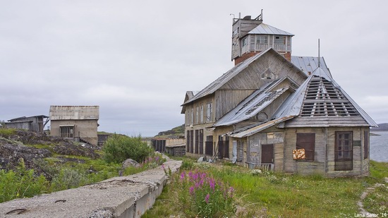 Abandoned Base of Murmansk Marine Biological Institute, Russia, photo 18