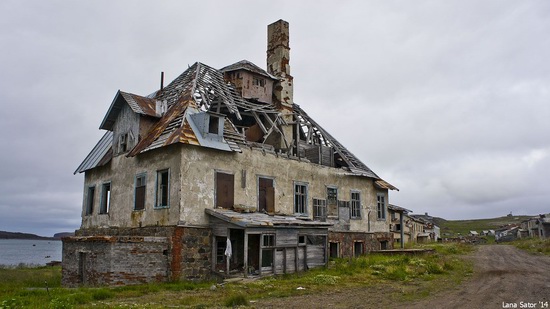 Abandoned Base of Murmansk Marine Biological Institute, Russia, photo 9