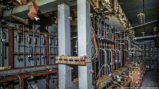 Abandoned nuclear heating plant in Nizhny Novgorod, Russia, photo 21