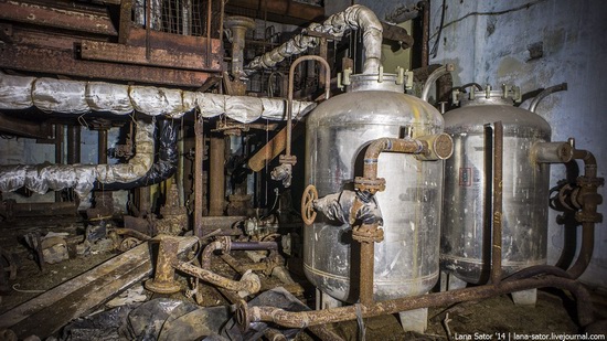 Abandoned nuclear heating plant in Nizhny Novgorod, Russia, photo 7