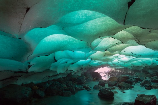 Snow caves, Kamchatka, Russia, photo 6