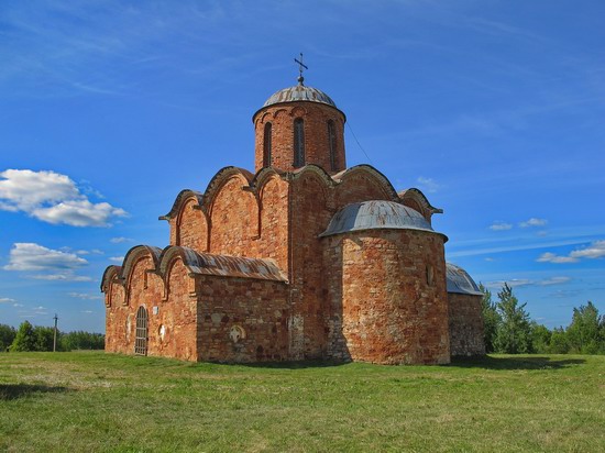 Ancient monuments in Veliky Novgorod, Russia, photo 16