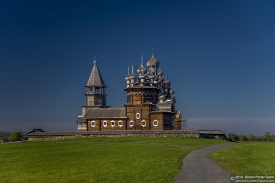 Kizhi churchyard, Lake Onega, Karelia, Russia, photo 1