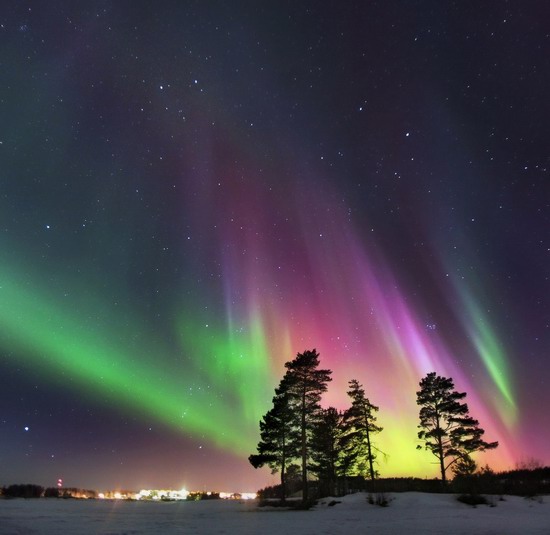 Multicolored aurora borealis, Sverdlovsk region, Russia, photo 5