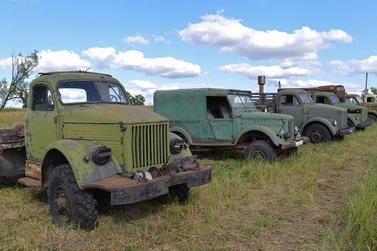 Open-air museum of Soviet cars in Chernousovo, Russia, photo 21