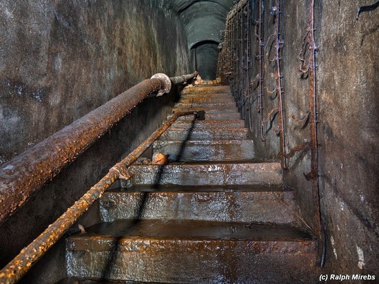 Abandoned coastal battery, Kola Peninsula, Russia, photo 14