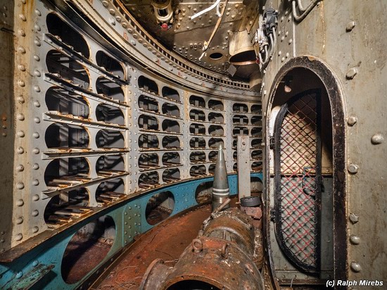 Abandoned coastal battery, Kola Peninsula, Russia, photo 15