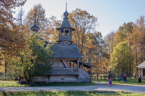 Vitoslavlitsy folk architecture museum, Russia, photo 3