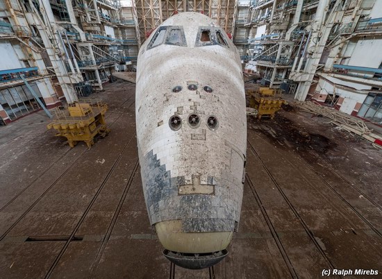 Abandoned spaceships Energy-Buran, Baikonur cosmodrome, photo 14