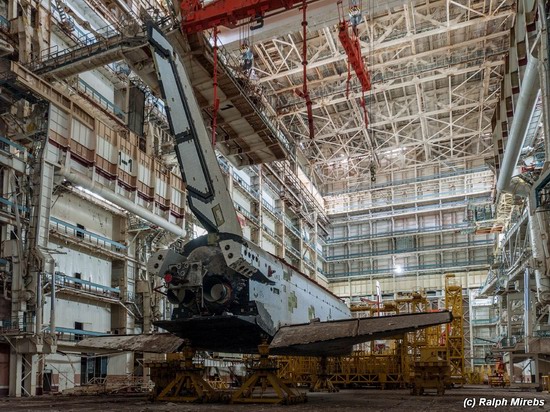 Abandoned spaceships Energy-Buran, Baikonur cosmodrome, photo 19