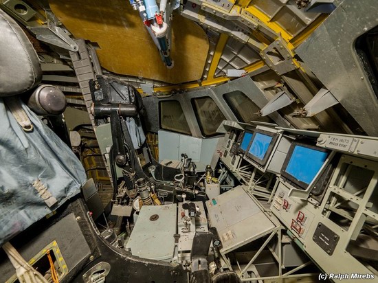 Abandoned spaceships Energy-Buran, Baikonur cosmodrome, photo 26