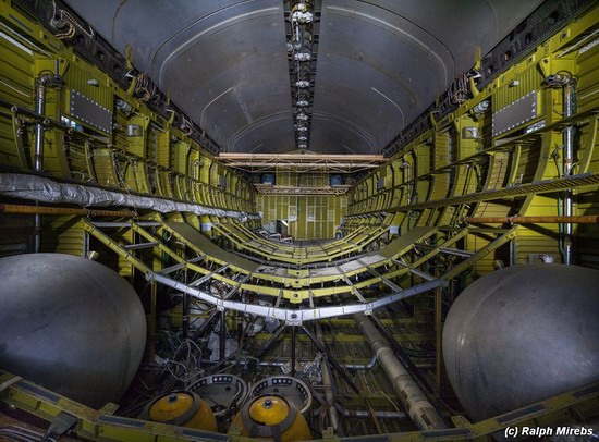 Abandoned spaceships Energy-Buran, Baikonur cosmodrome, photo 27