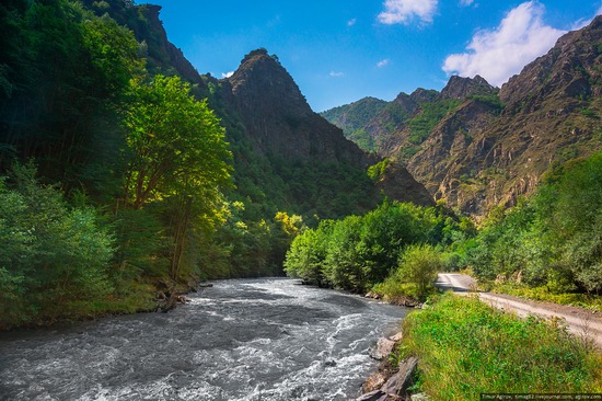 Mountainous Chechnya sights, Russia, photo 9