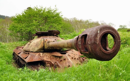 Abandoned tanks, Shikotan Island, Sakhalin region, Russia, photo 14