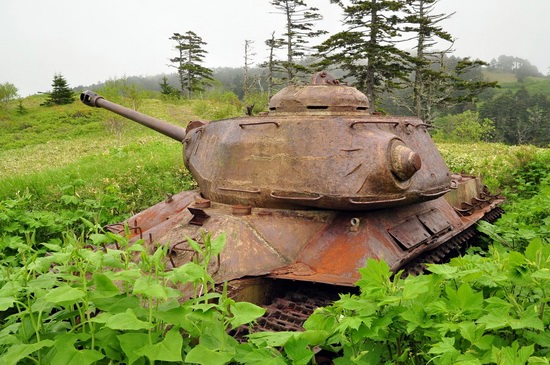 Abandoned tanks, Shikotan Island, Sakhalin region, Russia, photo 7