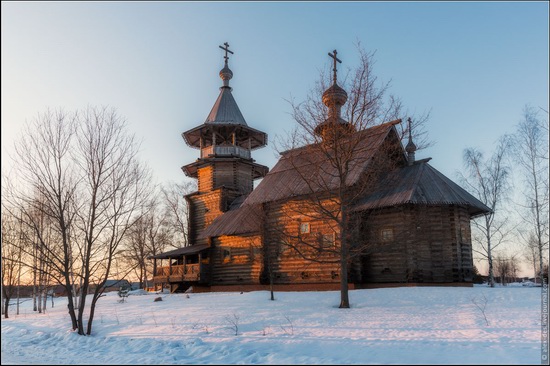 The first snow in the village of Blagoveshchenye, Moscow region, Russia, photo 11