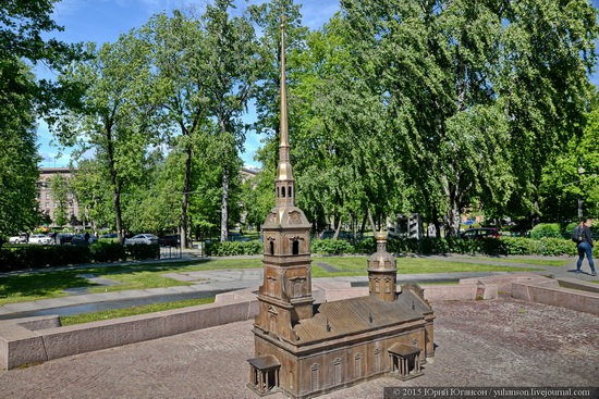 Miniature St. Petersburg in Alexander Park, Russia, photo 9