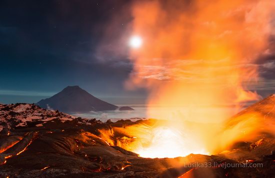 Tolbachik volcano eruption, Kamchatka, Russia, photo 9