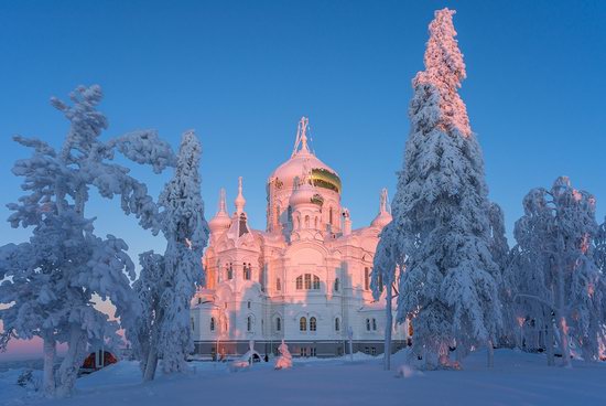 Holy Cross Cathedral, White Mountain, Perm region, Russia, photo 5