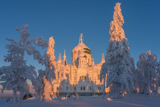 Holy Cross Cathedral, White Mountain, Perm region, Russia, photo 7