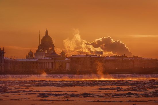 One frosty day in St. Petersburg, Russia, photo 1