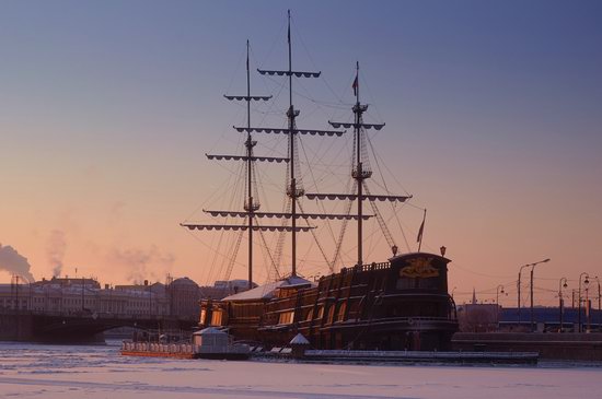 One frosty day in St. Petersburg, Russia, photo 5