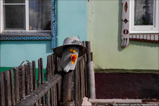 Strange self-made outdoor toys in Russia, photo 12