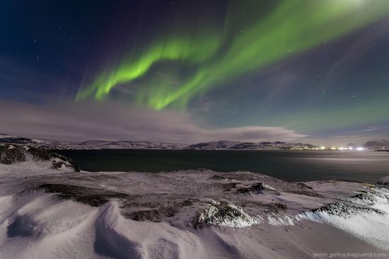 The sky in shades of emerald in northern Russia, photo 1