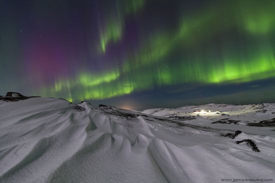 The sky in shades of emerald in northern Russia, photo 10