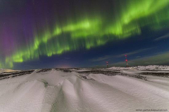 The sky in shades of emerald in northern Russia, photo 9