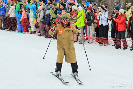 The carnival-parade at the festival GrelkaFest in Sheregesh, Russia, photo 16