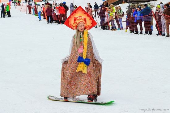 The carnival-parade at the festival GrelkaFest in Sheregesh, Russia, photo 25