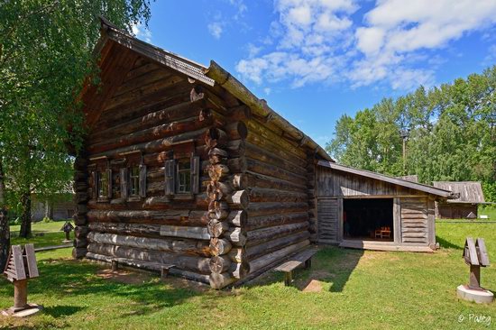 Wooden architecture museum Kostroma Sloboda, Russia, photo 12