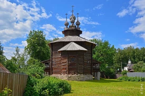 Wooden architecture museum Kostroma Sloboda, Russia, photo 2