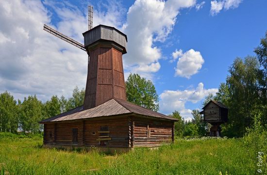 Wooden architecture museum Kostroma Sloboda, Russia, photo 22