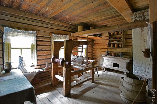 Wooden architecture museum Kostroma Sloboda, Russia, photo 7