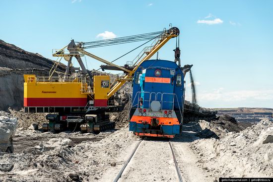 Borodinsky coal strip mine, Russia, photo 5