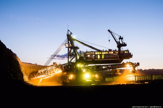 Borodinsky coal strip mine, Russia, photo 9