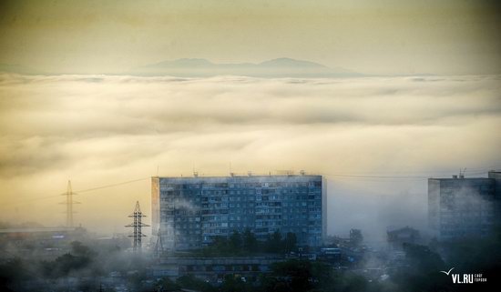 Foggy day in Vladivostok, Russia, photo 17